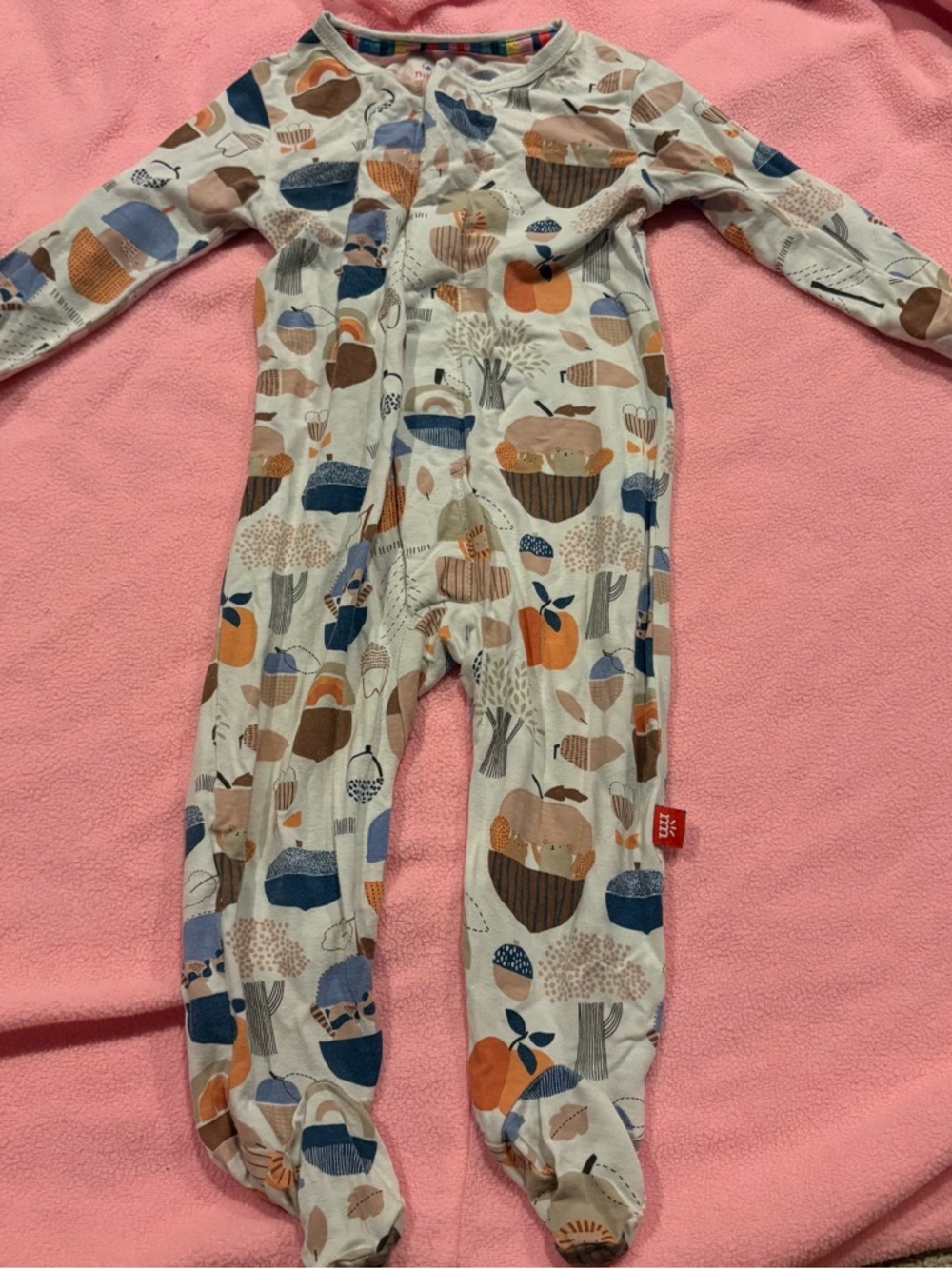 Magnetic Me Hide N' Squeak Magnetic Footie size 3 to 6 months